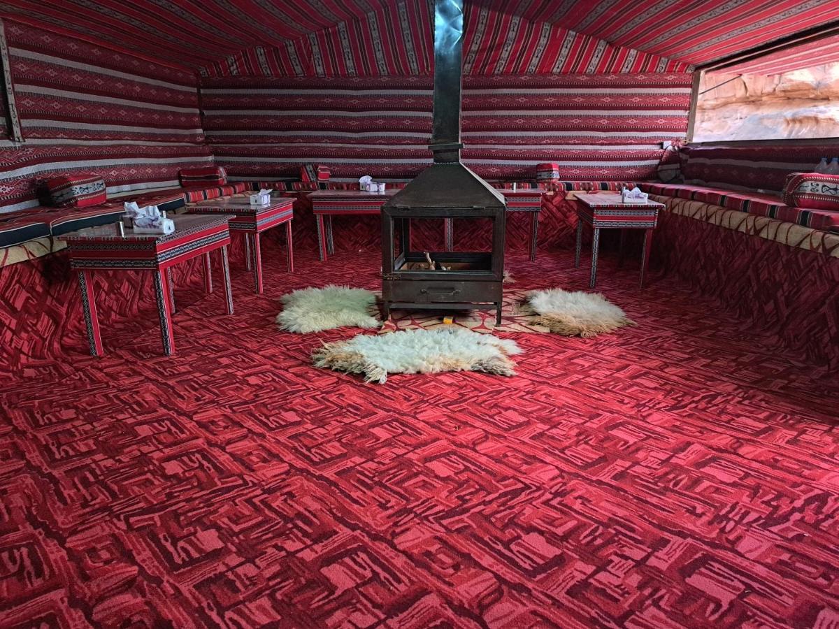 Wadi Rum Desert Heart Camp מראה חיצוני תמונה
