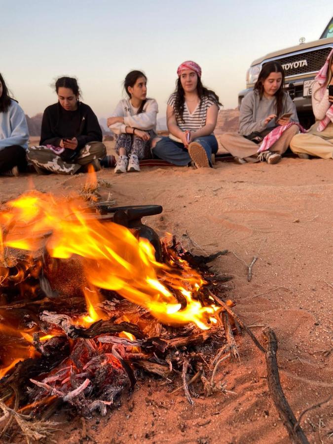 Wadi Rum Desert Heart Camp מראה חיצוני תמונה